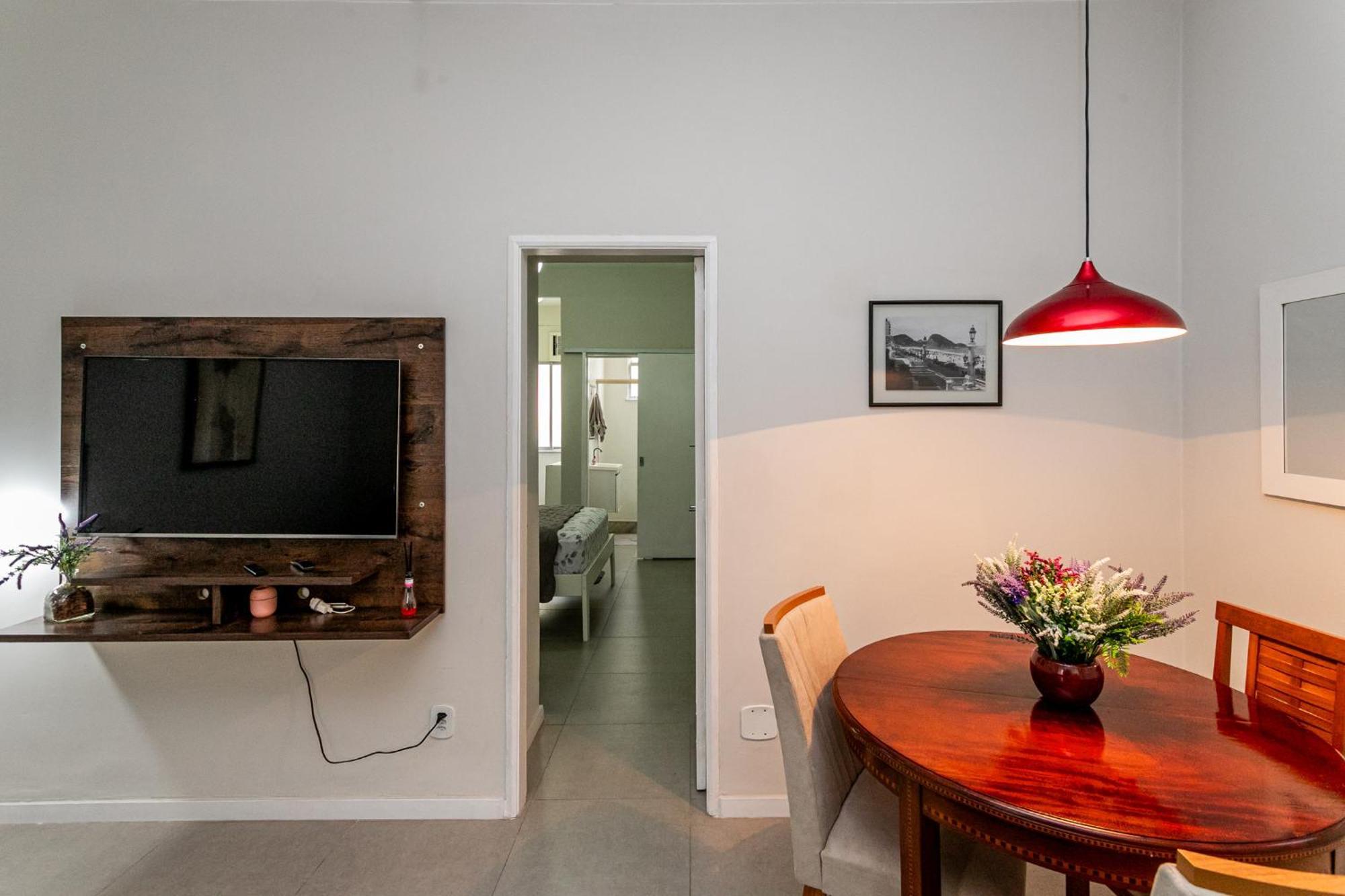 Apartamento Residencial Copacabana - Silencioso E Acolhedor