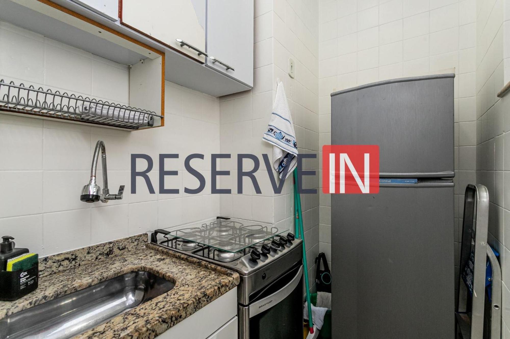 Apartamento Residencial Copacabana - Silencioso E Acolhedor *